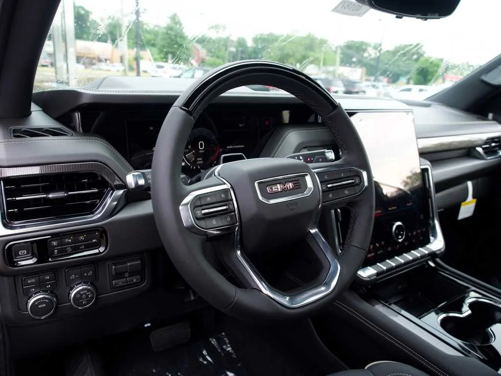 New 2026 Onyx Black GMC Elevation image 12