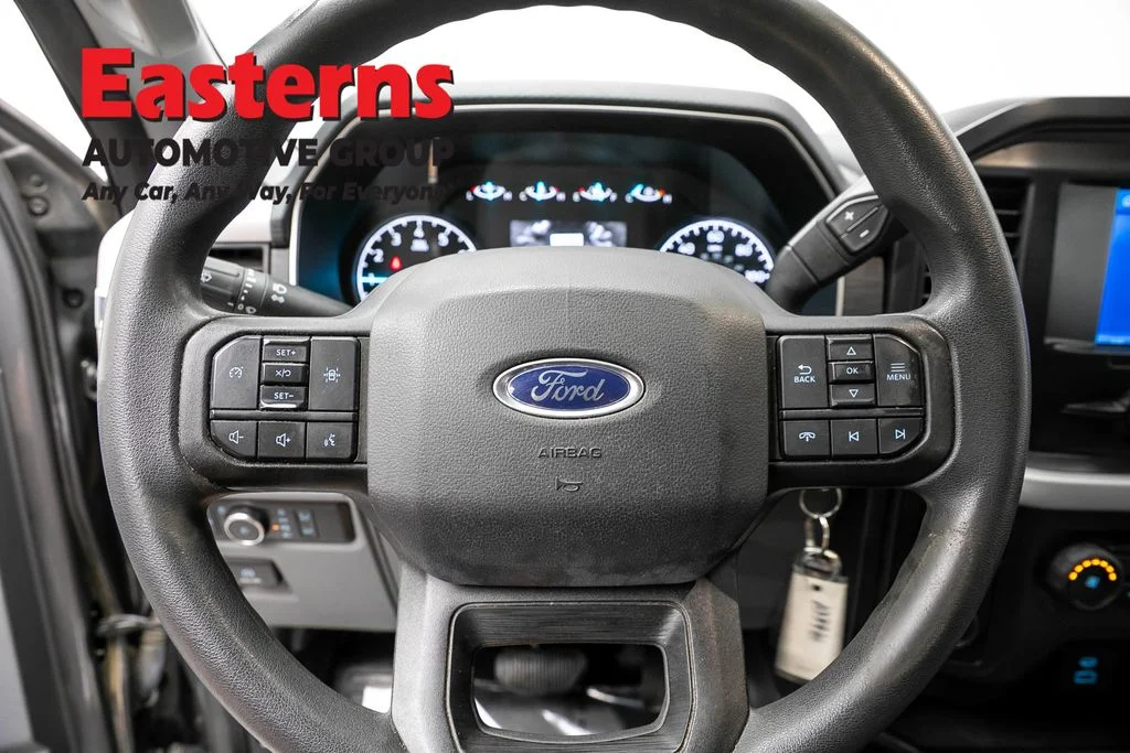 Used 2022 Gray Ford XL image 10