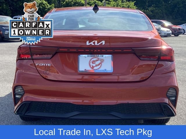 Used 2023 Red Kia LXS image 3