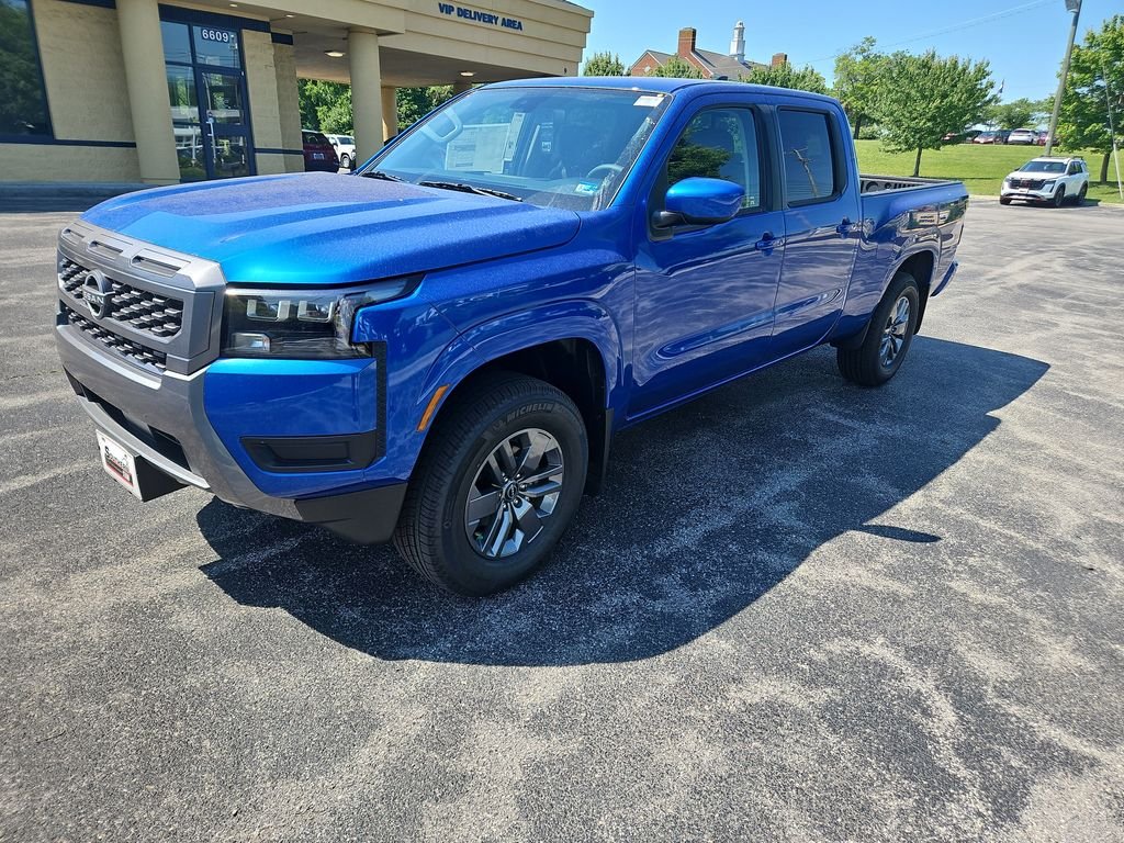 2026 Nissan Frontier SV Crew Cab 4X4 LWB's photo