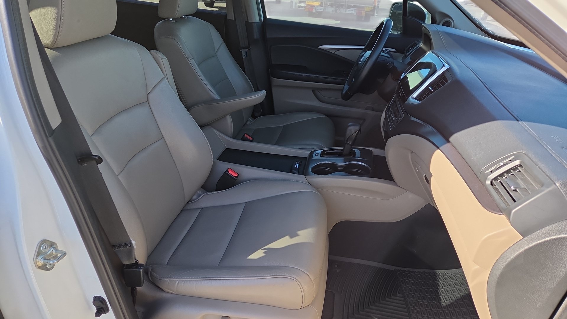 Photo 28