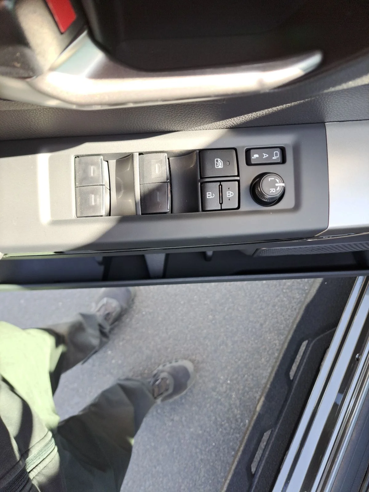 2026 Toyota Tundra Limited - Photo 20
