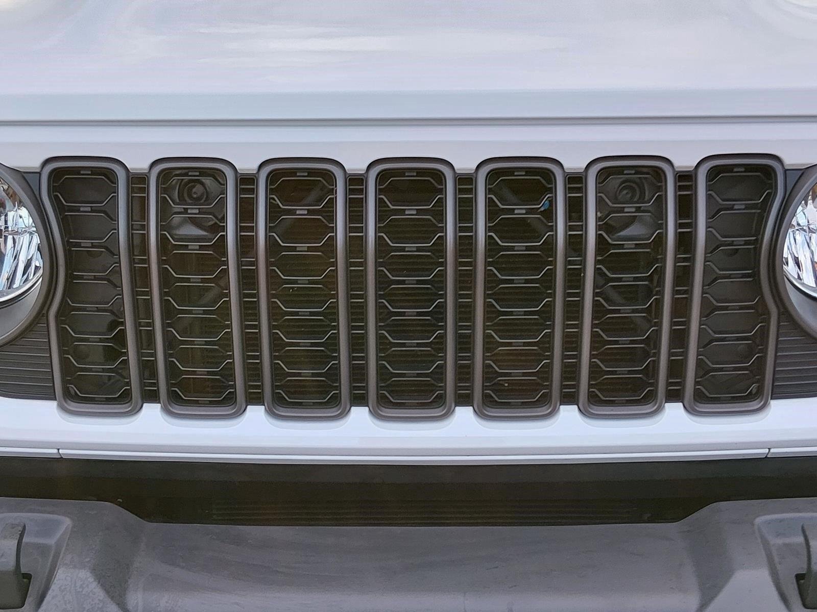 Used 2024 Bright White Clearcoat Jeep Nighthawk image 9