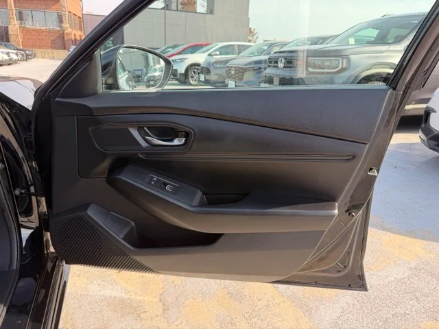 Used 2024 Gray Honda EX-L image 18