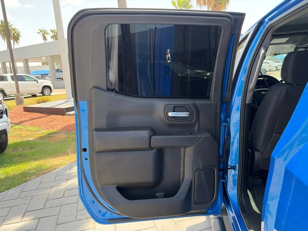 Used 2026 Riptide Blue Metallic Chevrolet Custom image 15