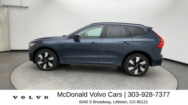 Used 2024 Blue Volvo T8 Plus Dark Theme image 5