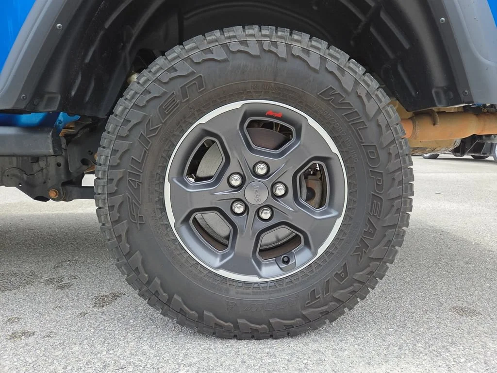 Used 2022 Hydro Blue Pearlcoat Jeep Sport image 20