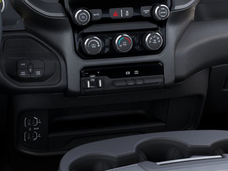 2025 RAM 2500 Tradesman - Photo 24
