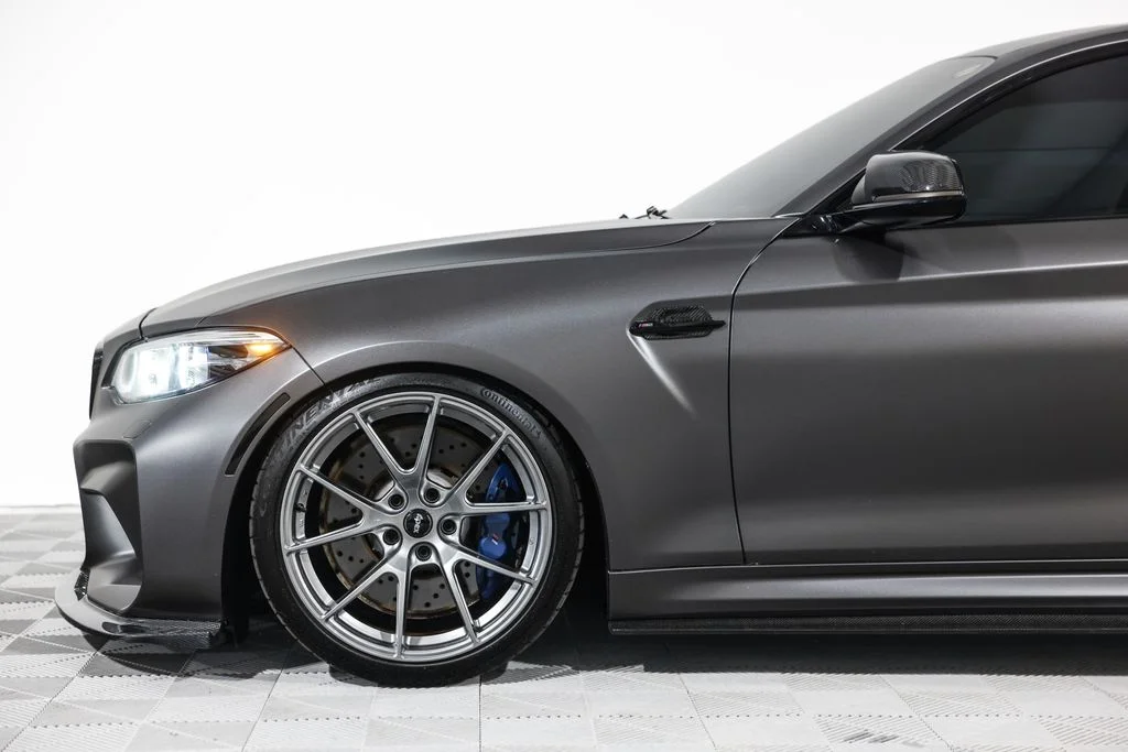 Used 2018 White BMW Base image 14