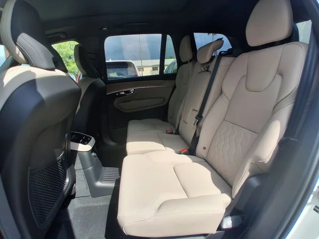 New 2026 Crystal White Volvo Plus image 17