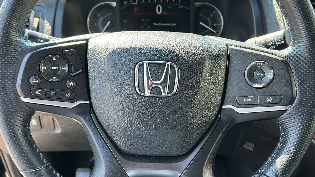 Used 2023 Black Honda EX-L image 12