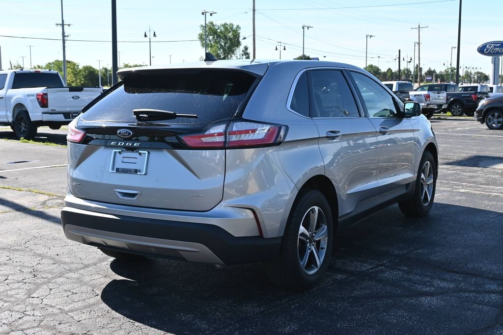 Certified Used 2023 Silver Metallic Ford SEL image 9