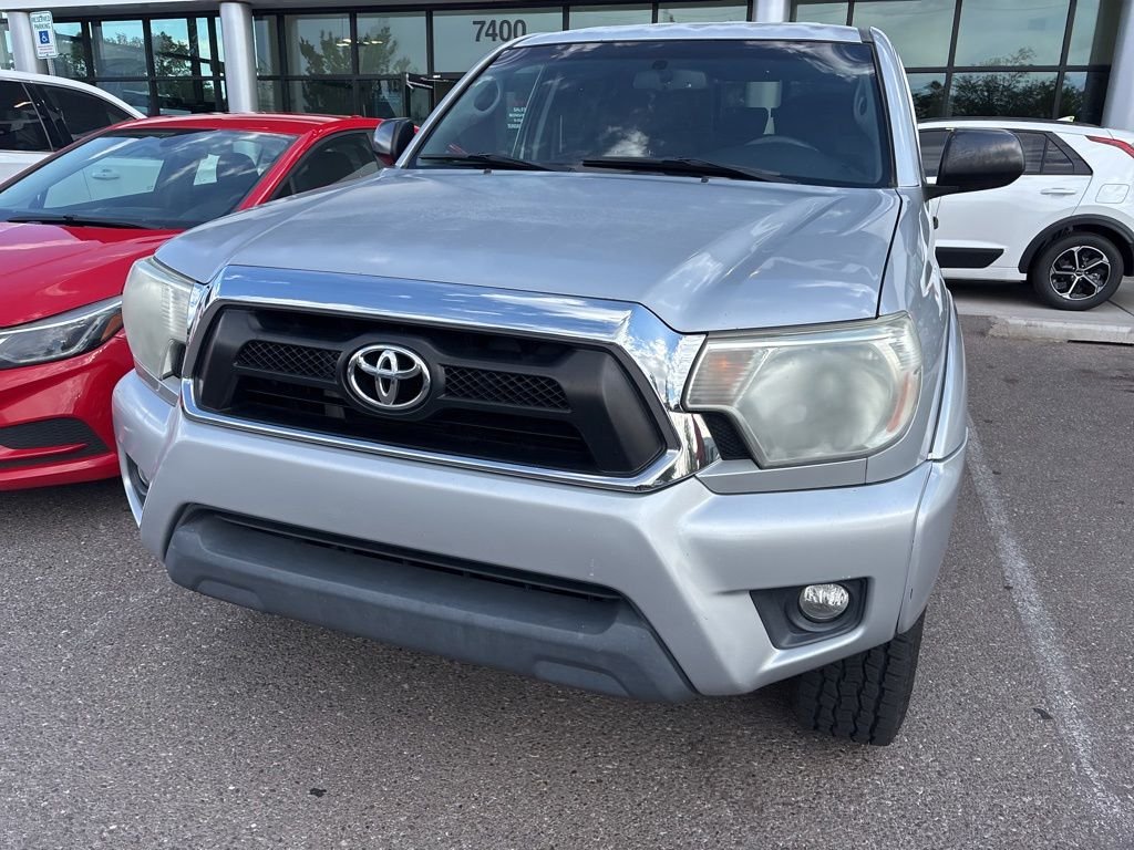 Used 2013 Silver Toyota Base image 3