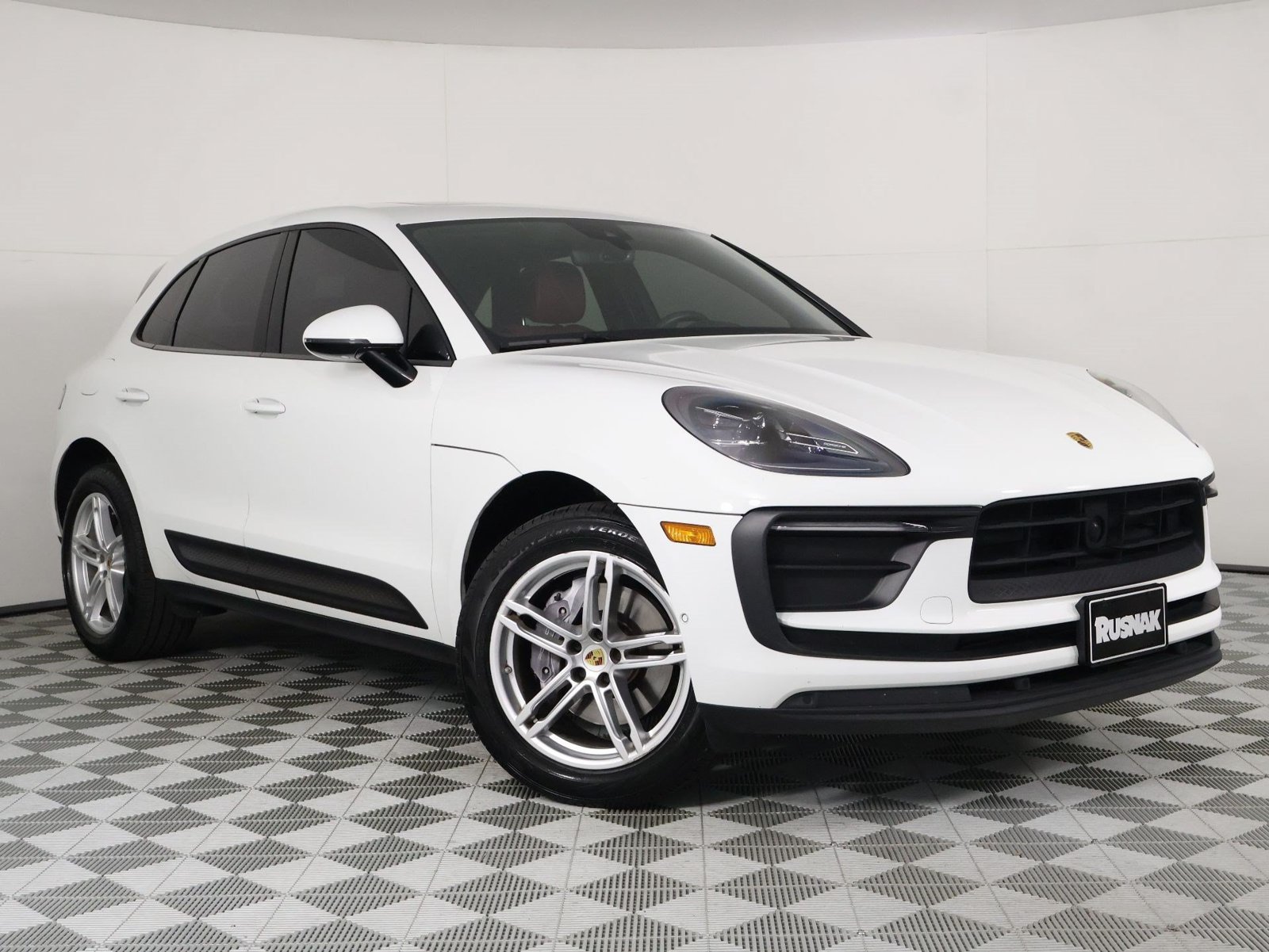 Certified Used 2023 White Porsche  image 9
