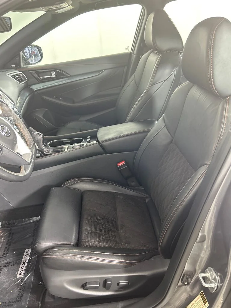 Used 2023 Gray Nissan SR image 12
