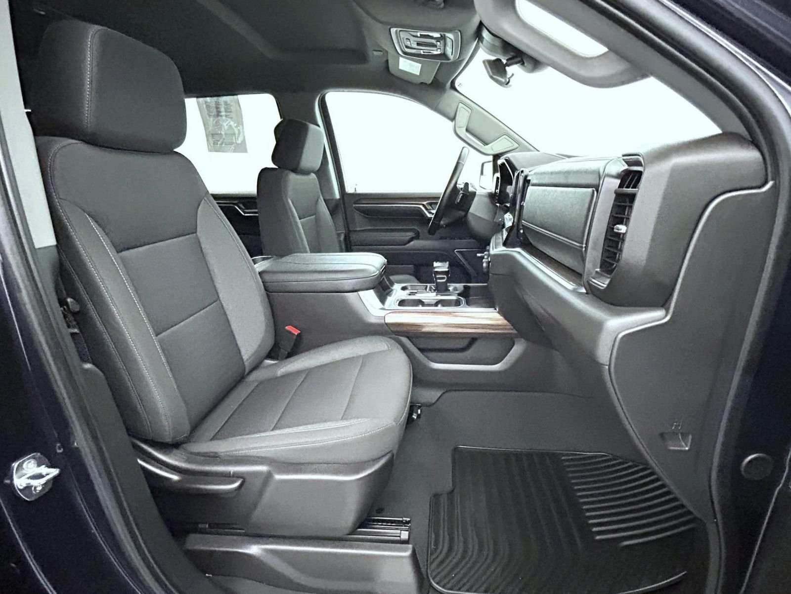 Used 2024 Gray Chevrolet RST image 15