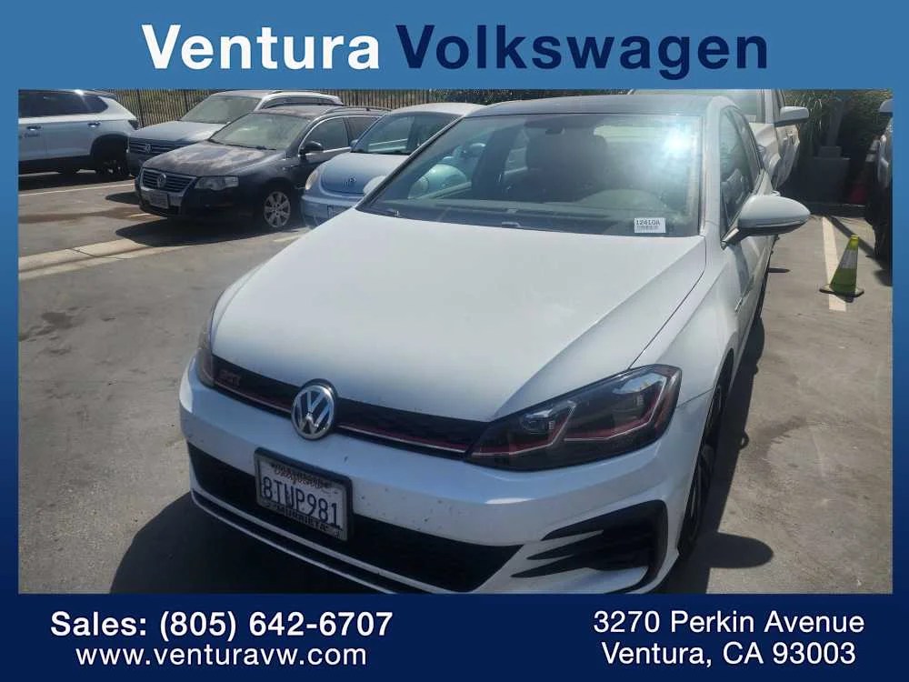2019 Volkswagen Golf GTI 2.0T SE 4-door's photo