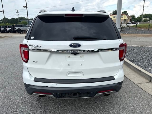 Used 2018 Oxford White Ford XLT image 7