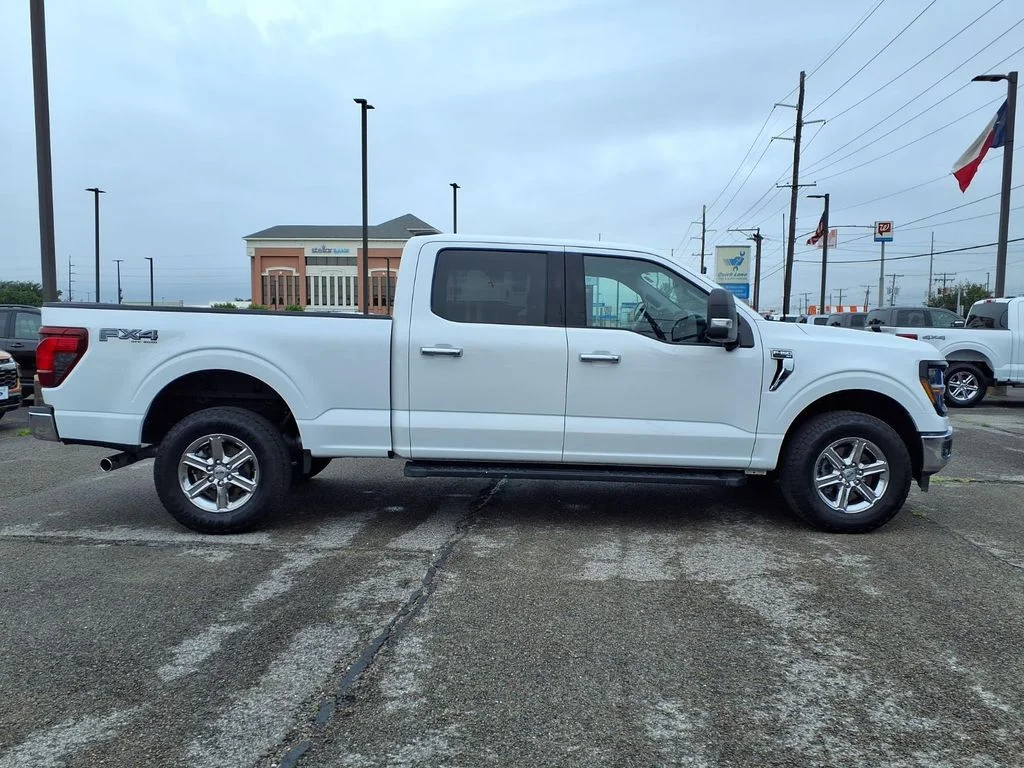 Used 2024 White Ford XLT image 16