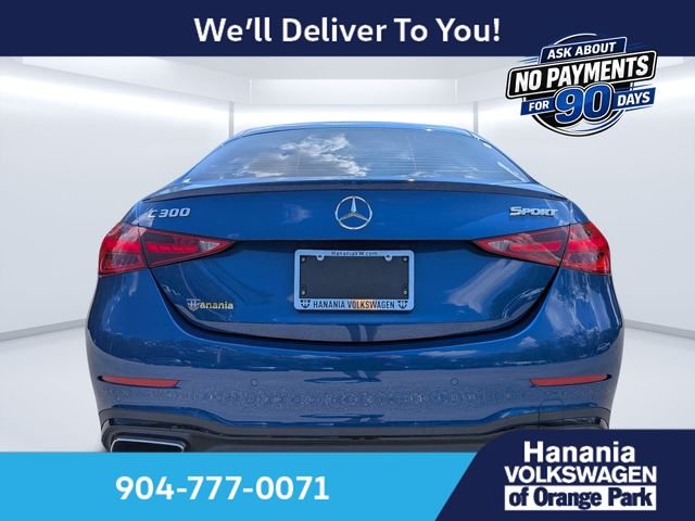 Used 2023  Mercedes-Benz C 300 image 4