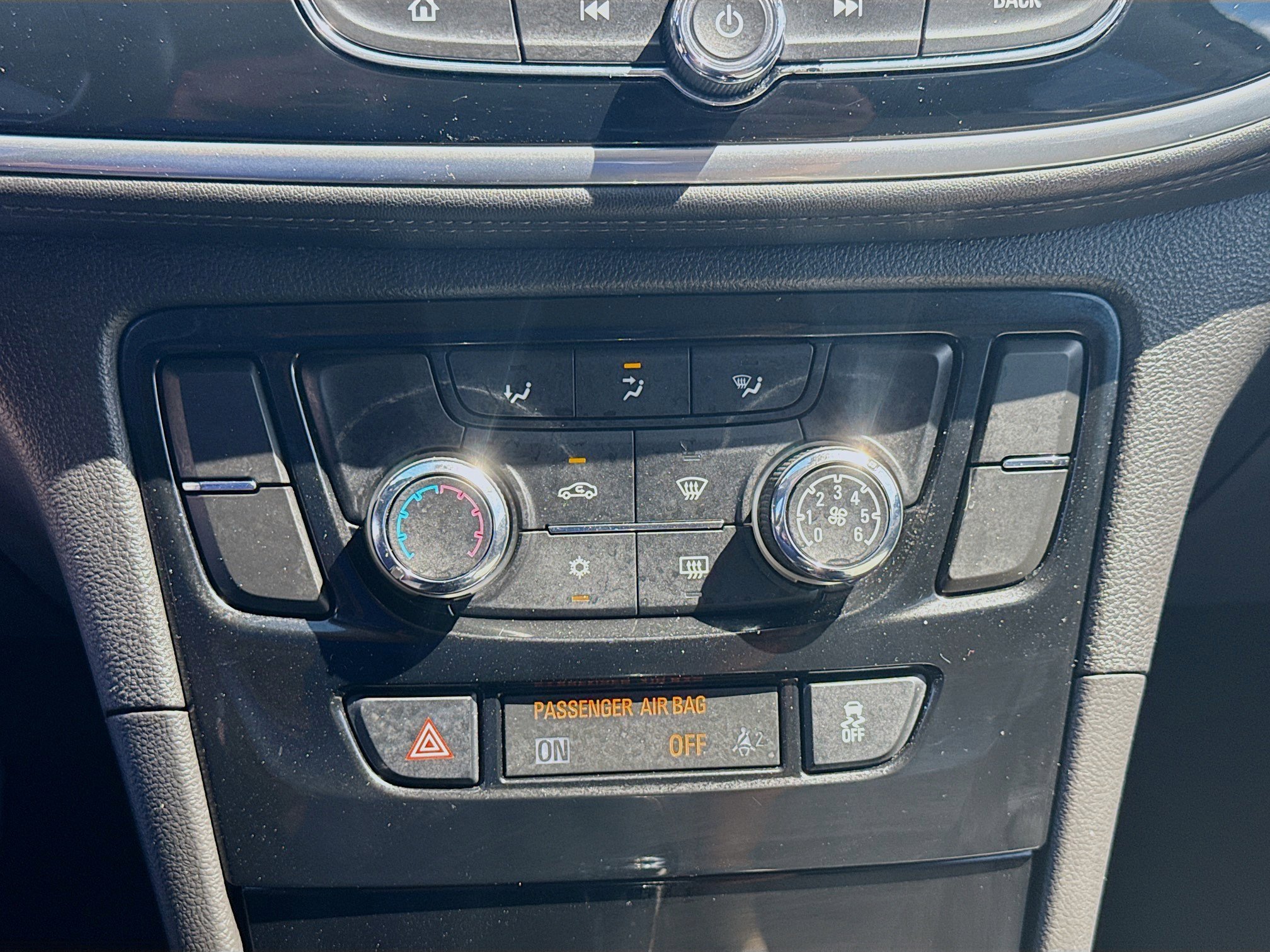 2019 Buick Encore Preferred - Photo 14