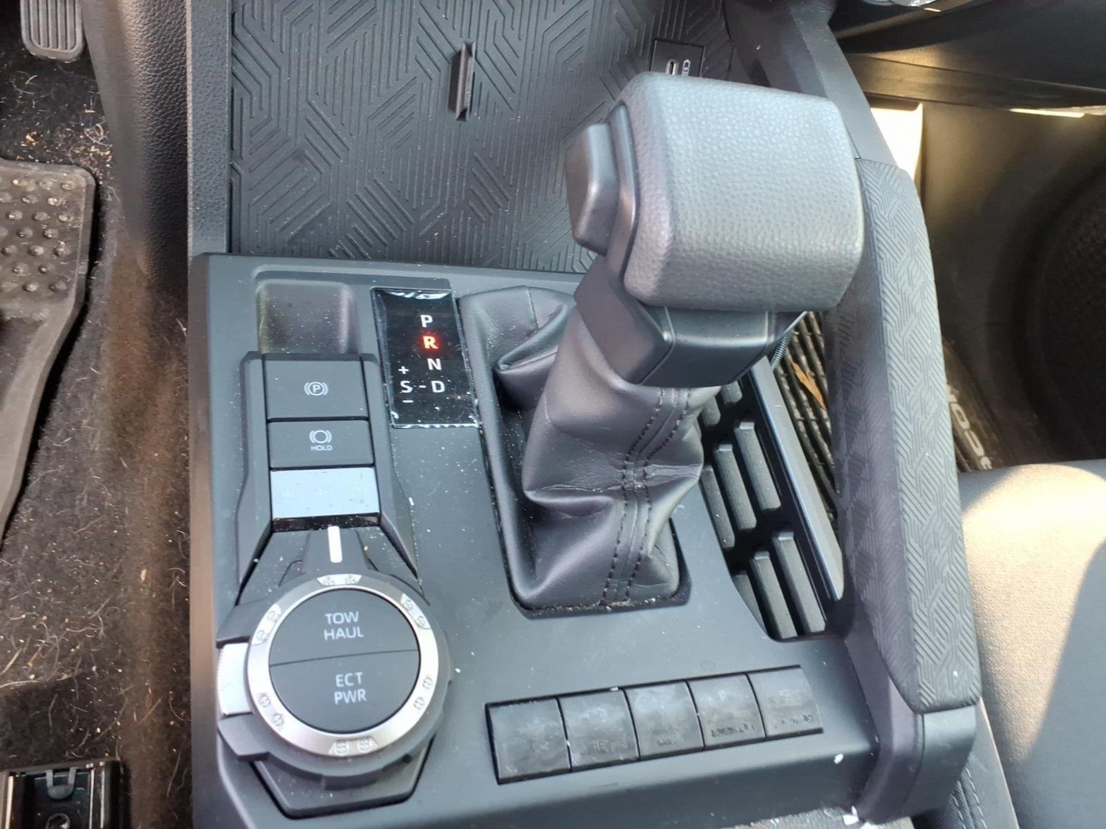 Used 2024 Underground Toyota SR5 image 30