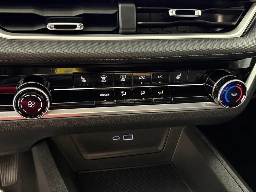 New 2026 Mosaic Black Metallic Chevrolet LT image 43