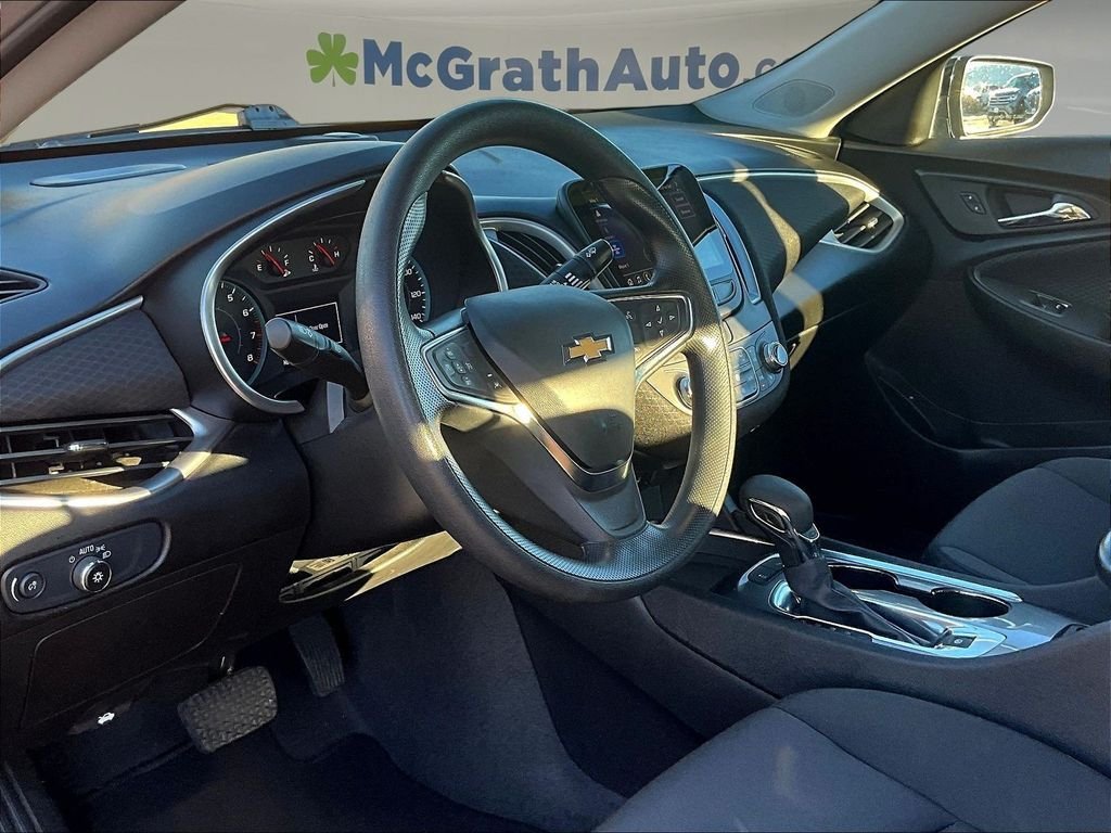 Used 2024 Black Chevrolet LT image 19