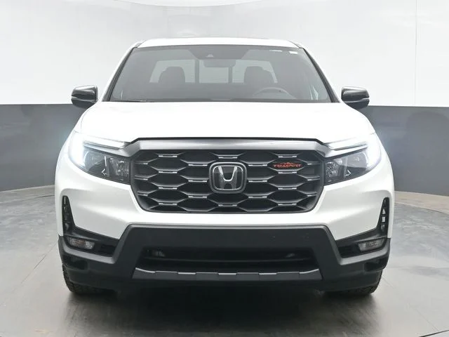 Certified Used 2026 Platinum White Pearl Honda TrailSport image 3