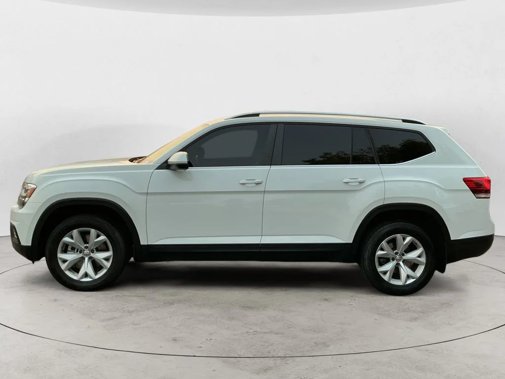 Used 2018 White Volkswagen 2.0T S image 8