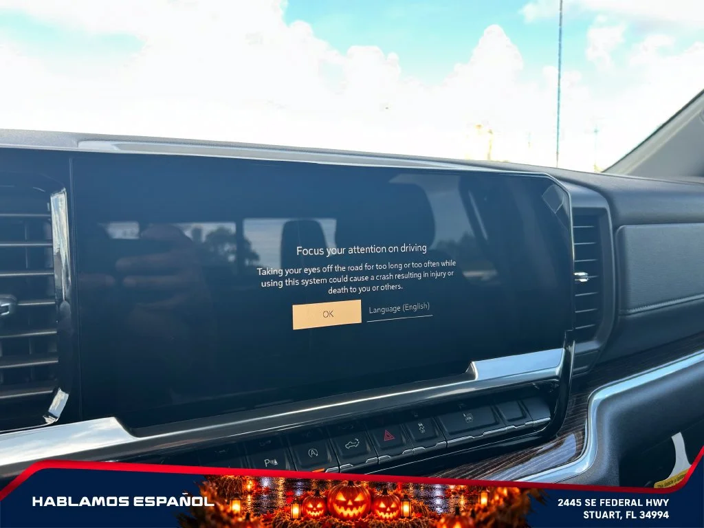 New 2026 Summit White GMC Elevation image 30