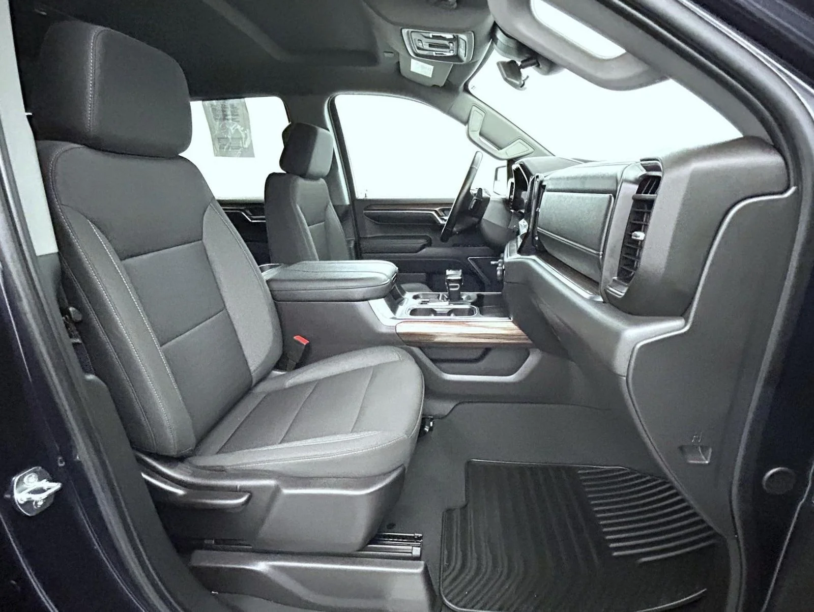 Used 2024 Gray Chevrolet RST image 15
