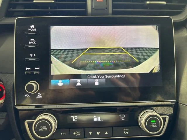Used 2019 White Honda Touring image 8