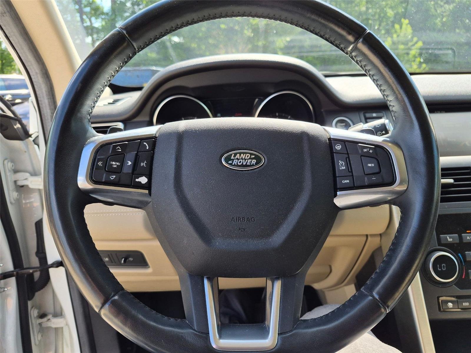 Used 2018 WHITE LAND ROVER HSE image 9