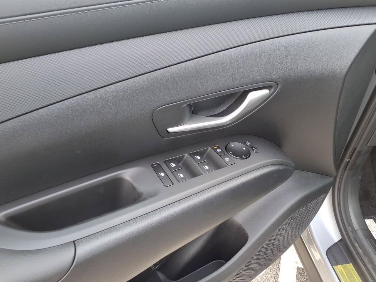 New 2026 Shimmering Silver Hyundai Blue image 7