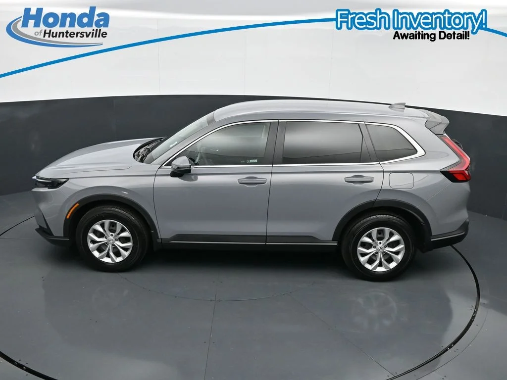 Certified Used 2025 Urban Gray Pearl Honda 1.5T AWD LX image 19