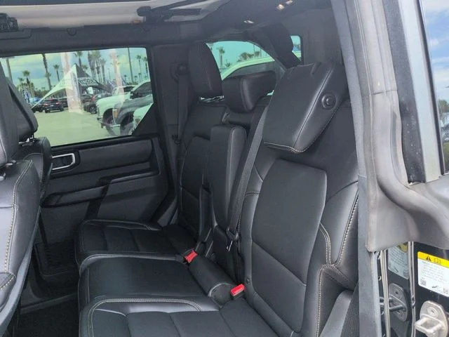 Used 2025 Black Ford Badlands image 13
