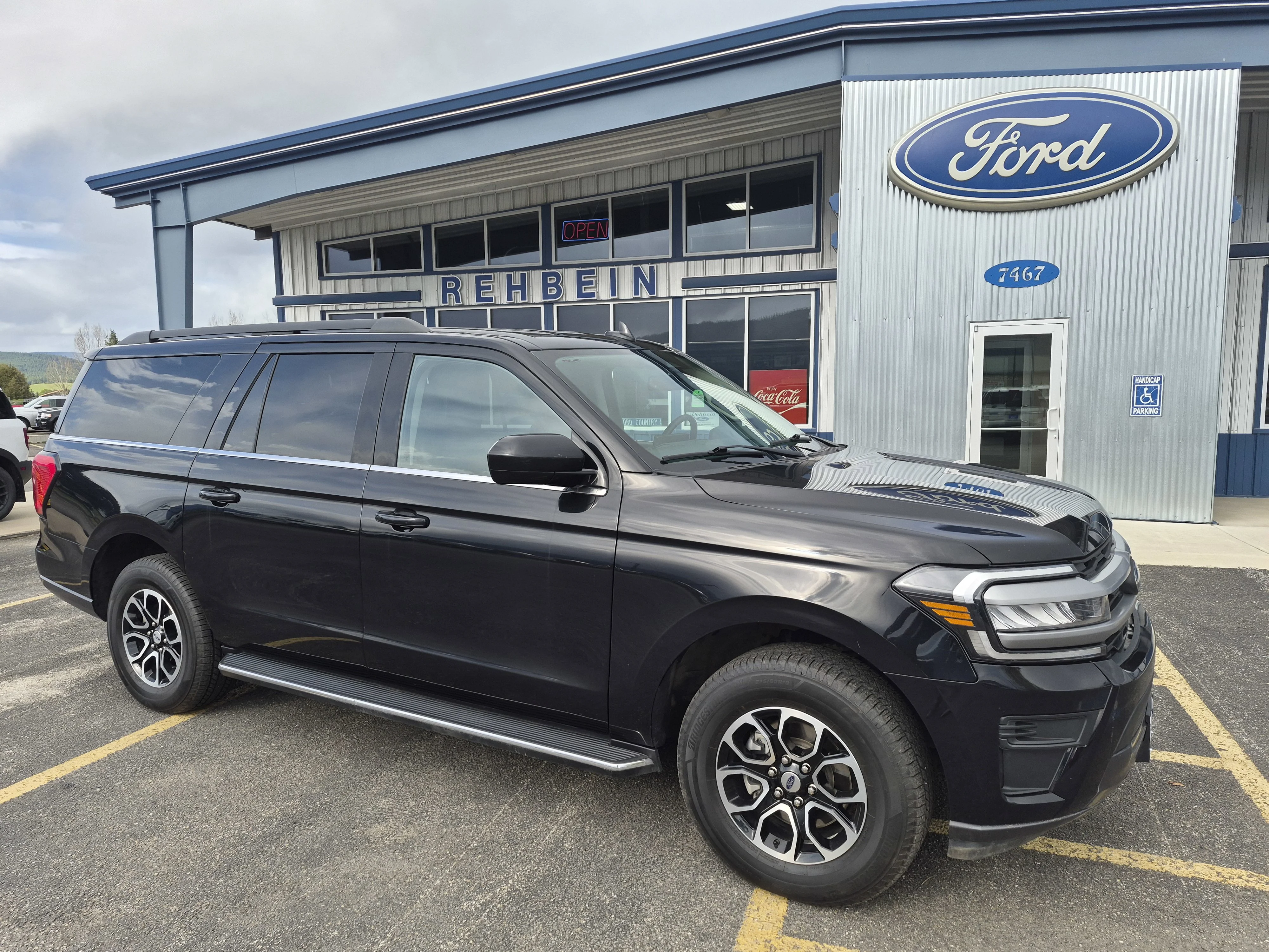 2023 Ford Expedition XLT MAX 4x4's photo