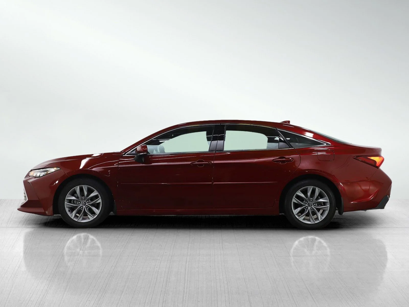 Used 2020 Toyota Avalon XLE with VIN 4T1JZ1FB4LU046559 for sale in Wayzata, Minnesota