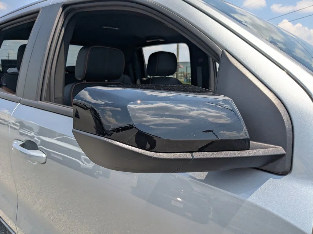 2025 GMC Canyon AT4 - Photo 12