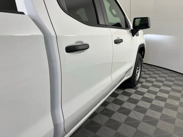 New 2026 Summit White GMC Pro image 9