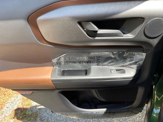 New 2025 Eruption Green Metallic Ford Outer Banks® image 43