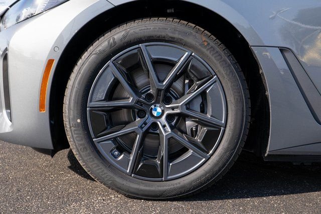 Certified Used 2025 Skyscraper Grey Metallic BMW xDrive40 image 7