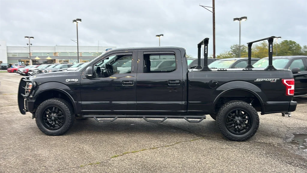 Used 2020 Black Ford XLT image 4