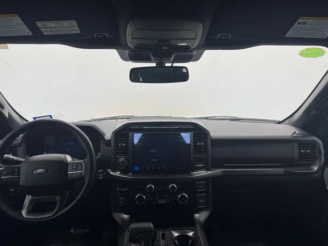 Used 2024 Avalanche Ford XLT image 6