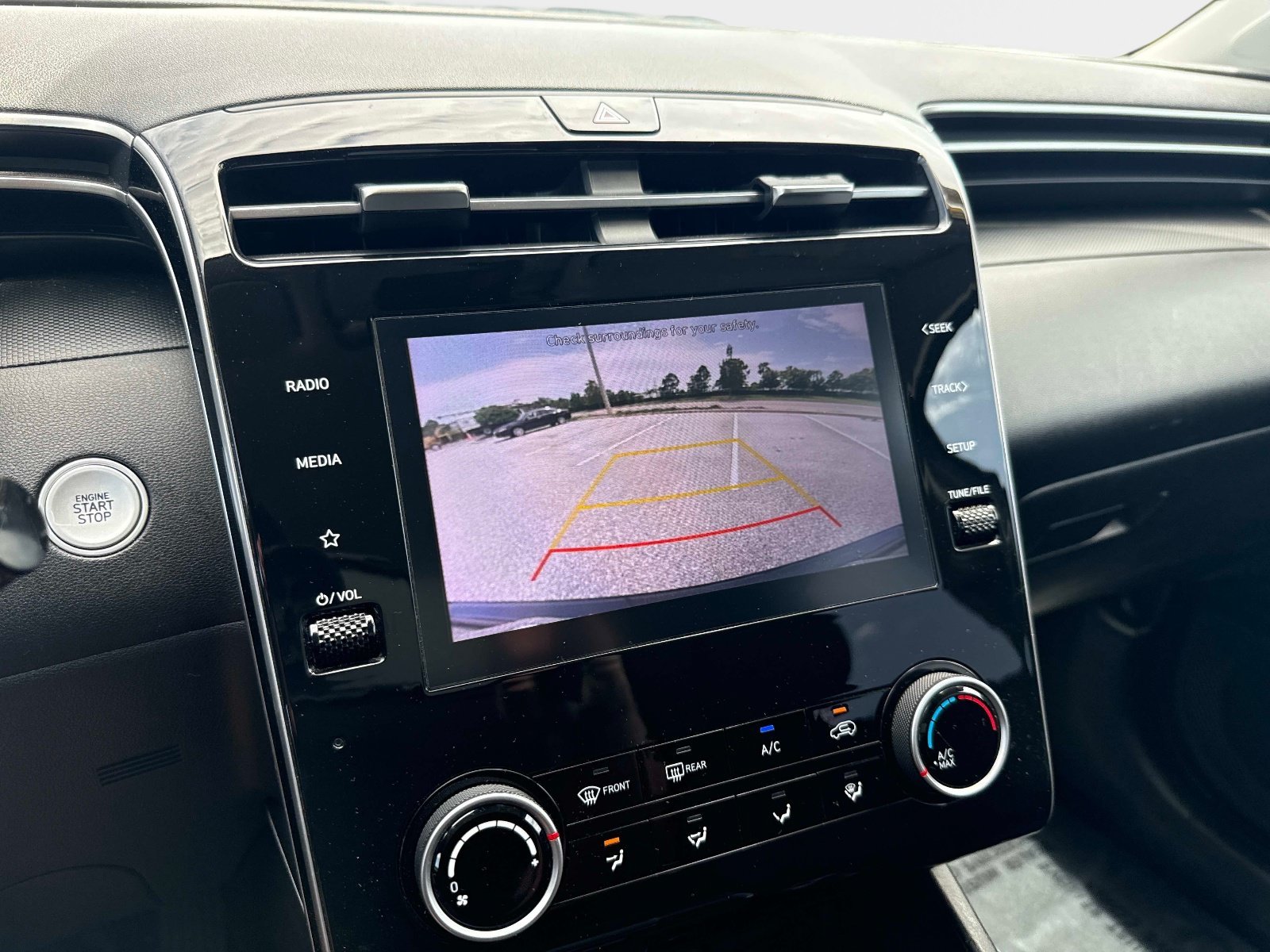 Used 2022 Portofino Gray Hyundai SEL image 22