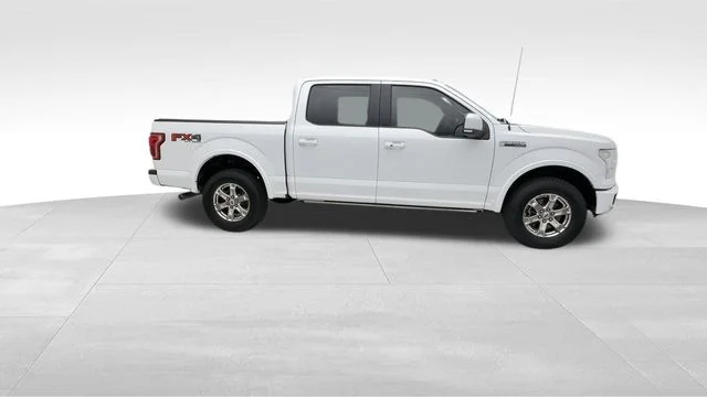 Used 2017 White Ford Lariat image 9