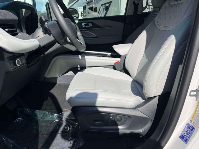 Certified Used 2026 White Ford Platinum image 30