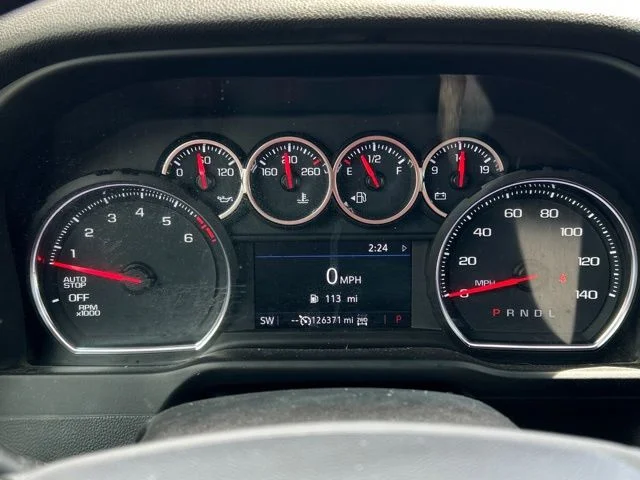 Used 2019  Chevrolet LT Trail Boss image 32