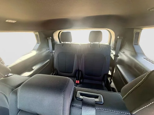 Used 2025 Silver Jeep Laredo image 15